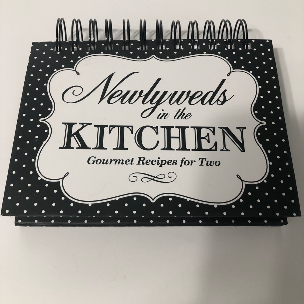 Newlyweds in the kitchen recipe ring binder wedding shower gift recipe cards‎
